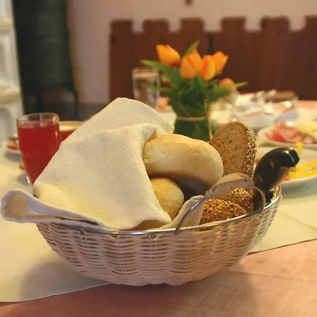 Land- Und Seminarpension Gamerith 3*